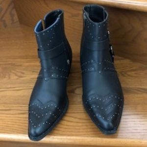 BRAND NEW 11W BLACK WESTERN BOOTIES WITH STUDS,